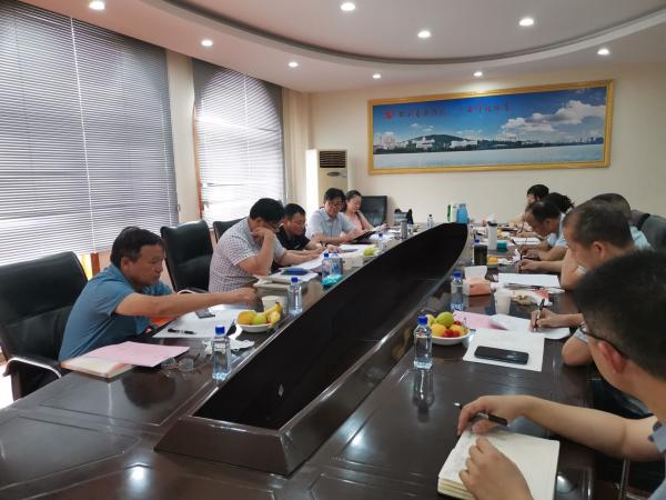 bevictor伟德体育中国乡村振兴研究院召开搭建高水平科研平台专题会议(图1)