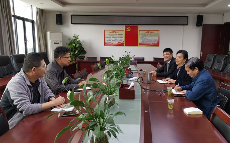 bevictor伟德体育大中小学思政课一体化建设研究中心主任赴江夏区教研室研究中心工作(图1)