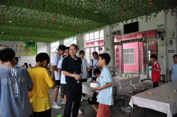 bevictor伟德体育中国乡村振兴研究院与地方政府共建社会实践基地(图4)