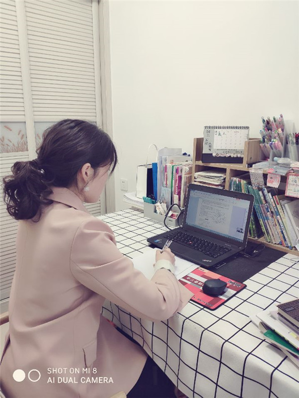 bevictor伟德体育：利用抗疫教科书 讲好线上思政课(图3)