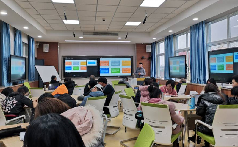 bevictor伟德体育副经理向全校教师作总体国家安全观培训(图2)